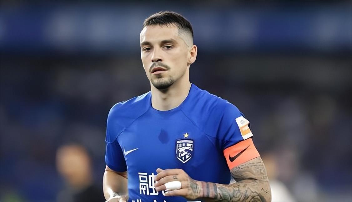 世界杯客户端升级下载-斯坦丘加盟大连英博后做出重要决定，事关本土球员留洋，引发热议