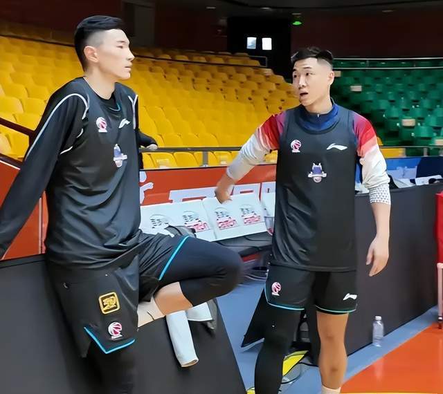 世界杯客户端升级下载-楷模！郭士强没看错人，高诗岩刚结束国家队就回归，带山东冲前4